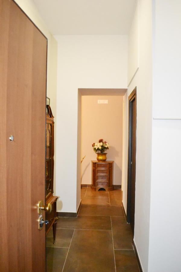 Questo Rinascimento Casa Newman Naples Luaran gambar